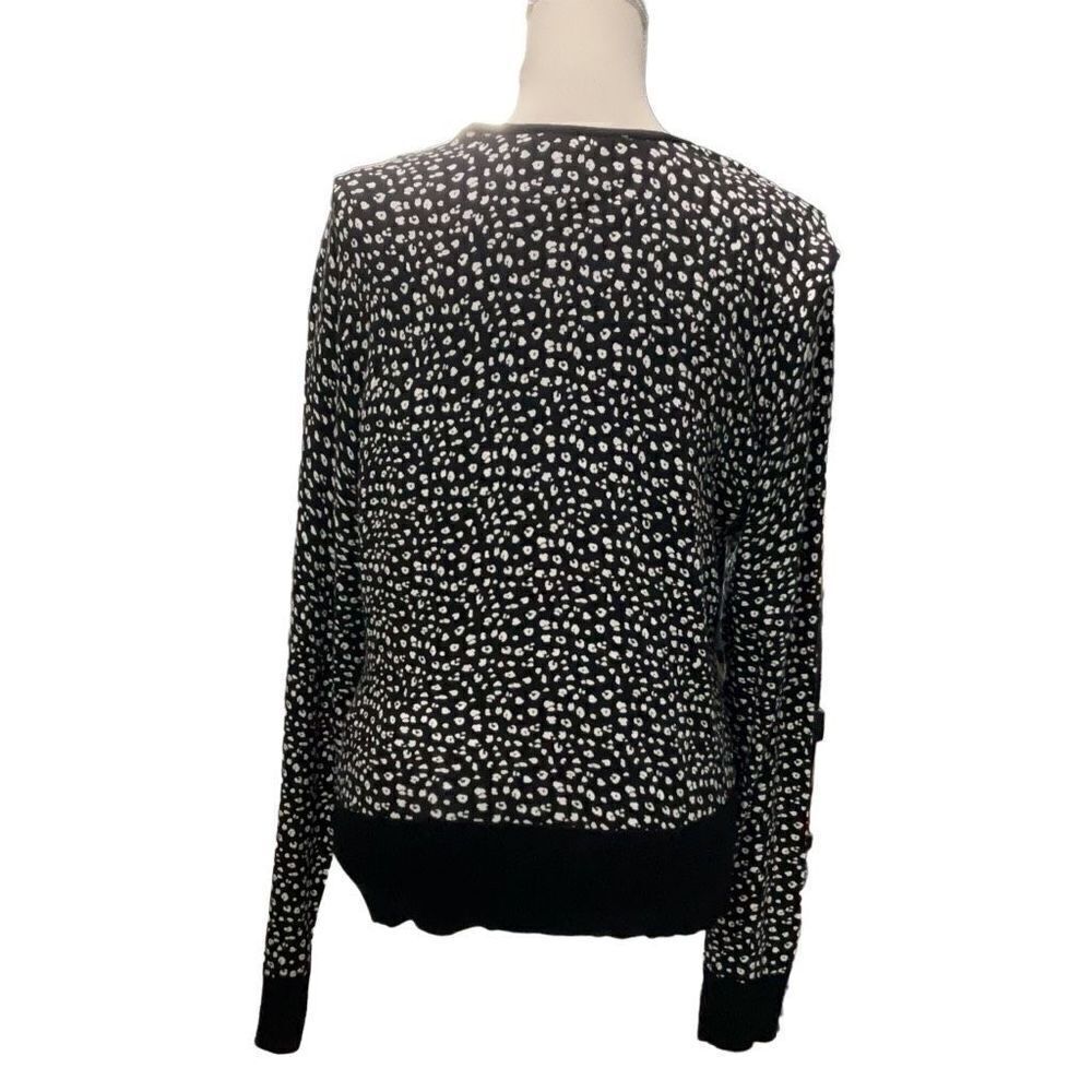 White House Black Market V neck Zip front Light Cardigan Sweater long sleeve  Lg - Picture 3 of 5